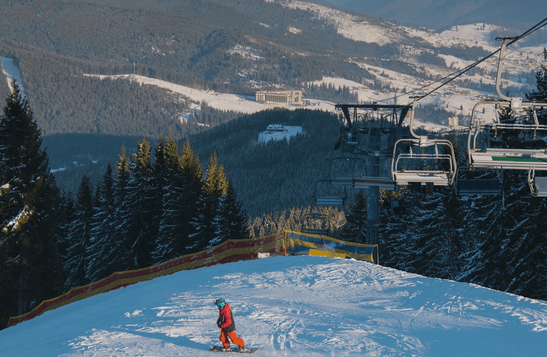 Skiing background